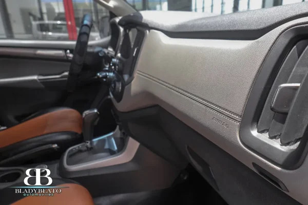 Chevrolet Colorado LTZ 2020 (3)