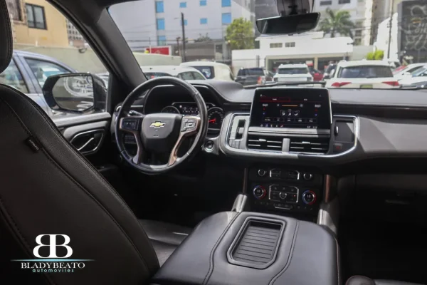 Chevrolet Suburban Highcountry 2021 (12)