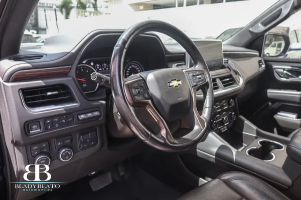 Chevrolet Suburban Highcountry 2021 (4)