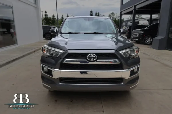 Toyota 4 Runner Limited 2022 (1)