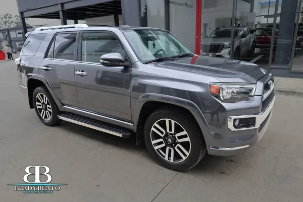 Toyota 4 Runner Limited 2022 (2)