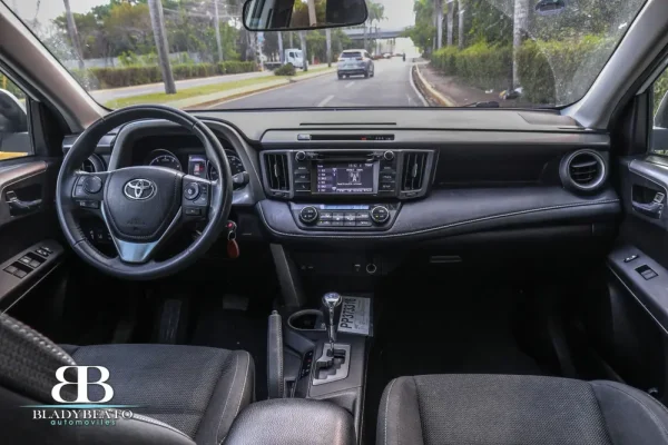Toyota Rav4 2019 (11)